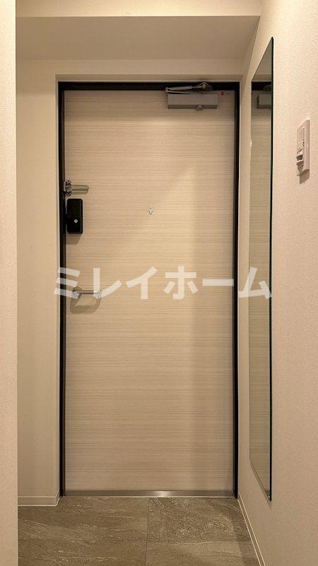 ZOOM下丸子の玄関