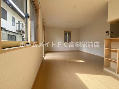 【居間・リビング】 | トワヴェールⅠ | 102号室の写真です。