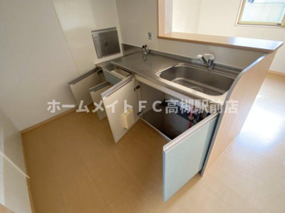 【キッチン】 | トワヴェールⅠ | 102号室の写真です。