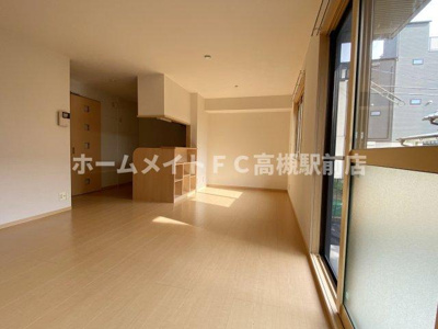 【居間・リビング】 | トワヴェールⅠ | 102号室の写真です。