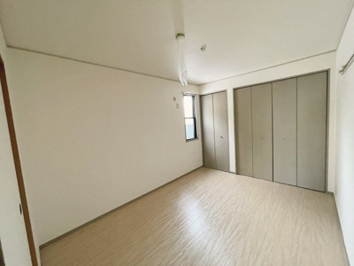 【居間・リビング】 | セジュール大桐 | ゆったりとしたリビングです