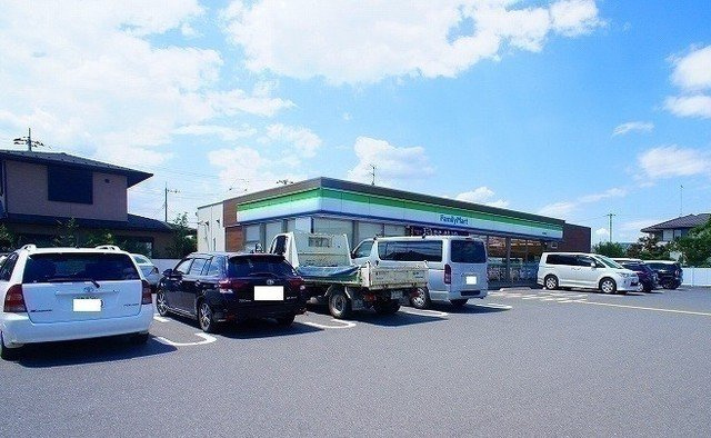 カーサ　フェリス　Ⅰの周辺|ファミリーマート 日高高萩店まで280m