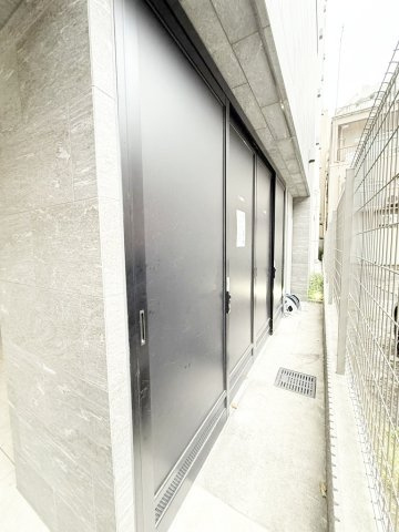 ソルフィエスタ浅草入谷のその他共用部分|ゴミ置き場