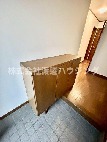 塚脇１丁目一戸建の収納|玄関収納