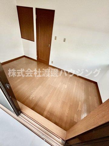 塚脇１丁目一戸建の洋室