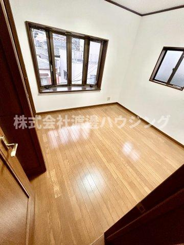 塚脇１丁目一戸建の寝室