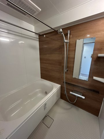 アクアフォレスタ・ルネ稲毛フォレスタ棟の浴室|日々の疲れを癒すお風呂付です