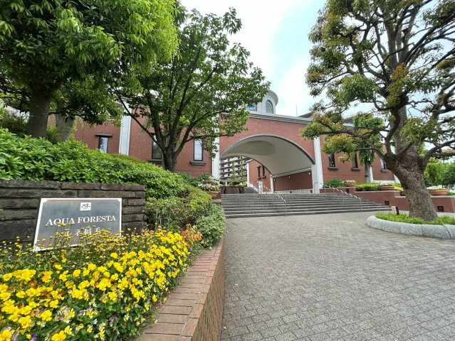 アクアフォレスタ・ルネ稲毛フォレスタ棟のその他共用部分|エントランスです