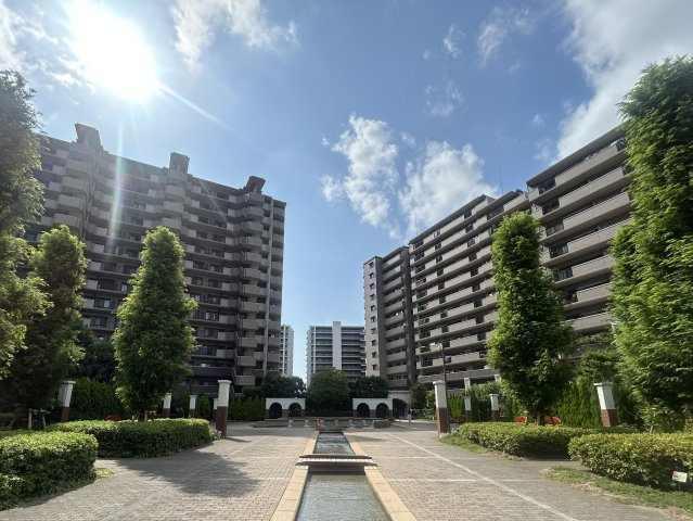 アクアフォレスタ・ルネ稲毛フォレスタ棟の外観|外観もきれいです