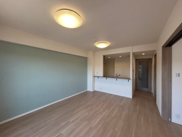 アクアフォレスタ・ルネ稲毛フォレスタ棟の居間・リビング|ゆったり過ごせるリビングです