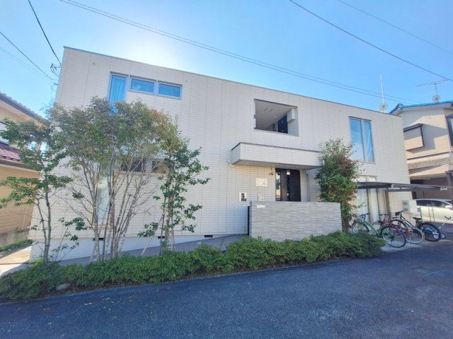 グラン・パ高鼻の外観