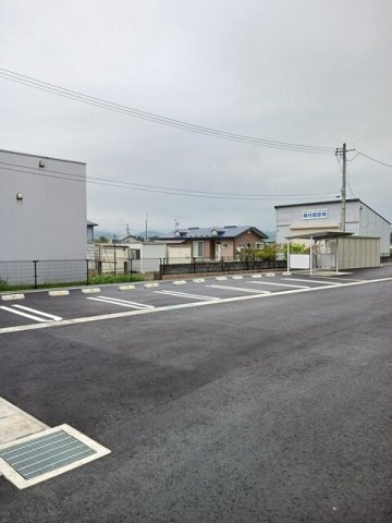 ラルコバレーノの駐車場