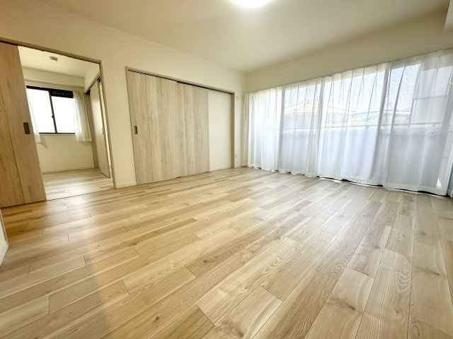 東向き14.5帖のLDK☆