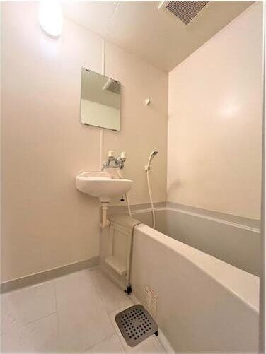 グレイス北河堀の浴室