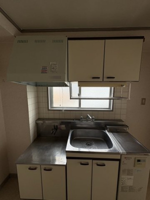 【キッチン】 | 国立シティハイツ | 隣のお部屋写真になります。