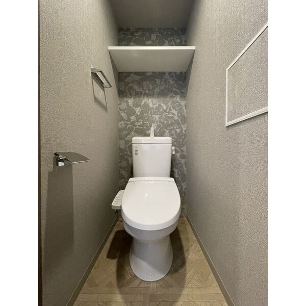 ファステート葵桜通リブレ(S-RESIDENCE葵三丁目)のトイレ