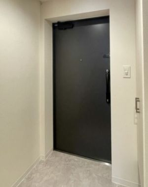 【玄関】 | ウェルスクエアイズム駒込 | 明るい玄関です