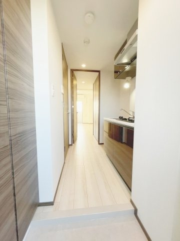 板橋区高島平３丁目の賃貸マンションの玄関