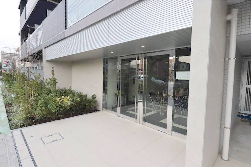 板橋区高島平３丁目の賃貸マンションのエントランス