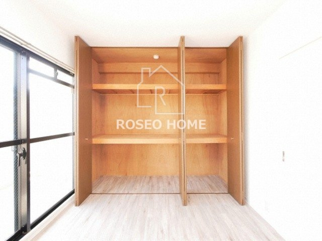 ハピネス上六の収納|同マンション別部屋：参考写真