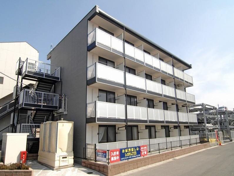 レオパレスグリーンガーデンⅣの外観