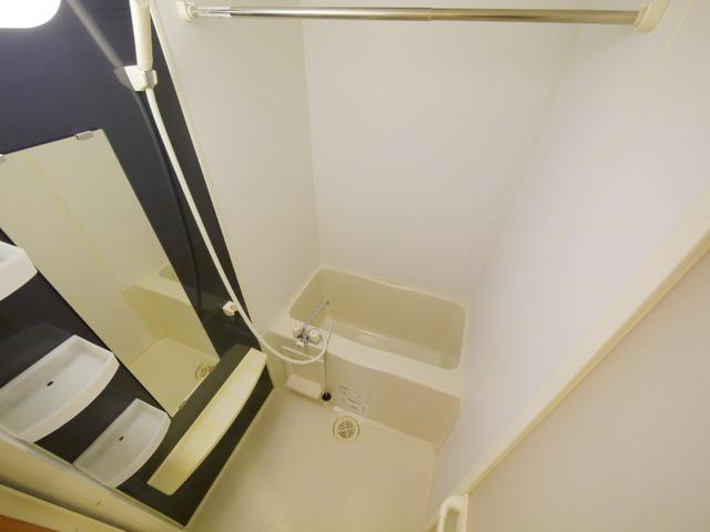板橋区前野町５丁目の賃貸マンションの浴室