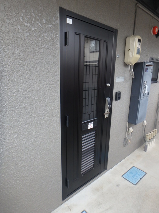 サンハイツ小中島　Eの玄関