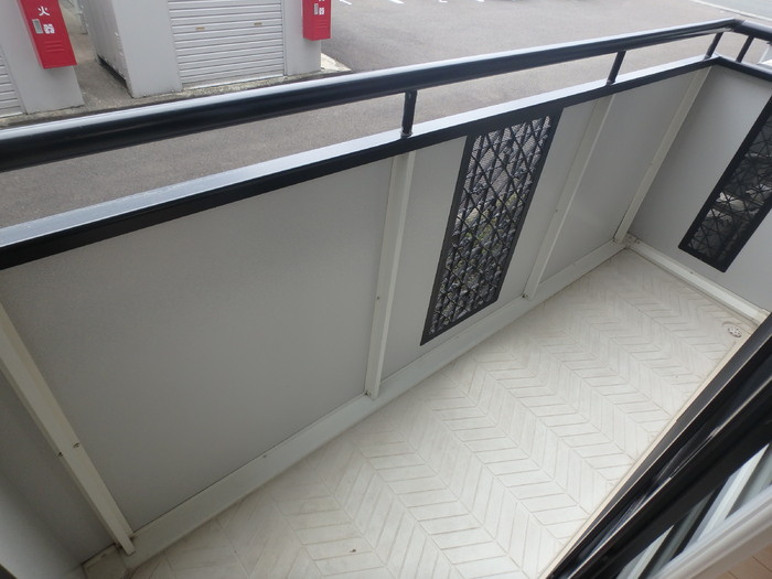 サンハイツ小中島　Eのバルコニー