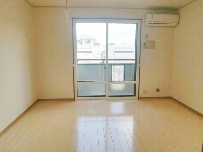 サンハイツ小中島　Eの居間・リビング