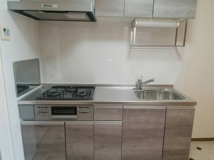 サンハイツ小中島　Eのキッチン