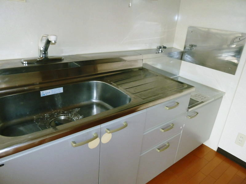 レージュ中根のキッチン