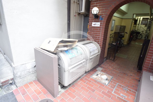 メゾンドール日本橋のその他共用部分|メゾンドール日本橋　ゴミ箱