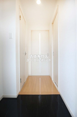 【玄関】 | ヒルズ南吹田 | 住まいの顔ともなる玄関