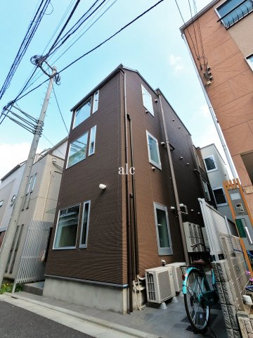 アーバンステージ池袋の外観