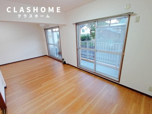 グリーンパレス　　刈谷市近郊の賃貸ならクラスホーム刈谷店の居間・リビング