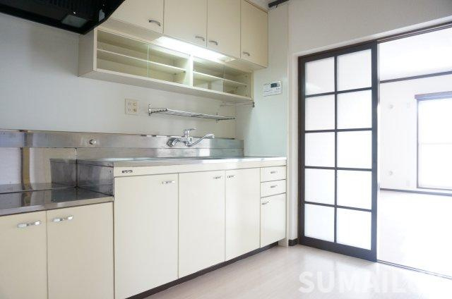 サルヴァトーレ長嶺のキッチン