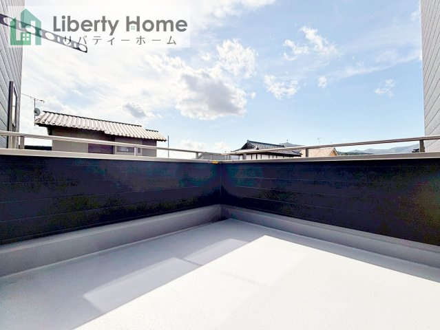 笠間市岩間駅西第3　新築戸建のバルコニー