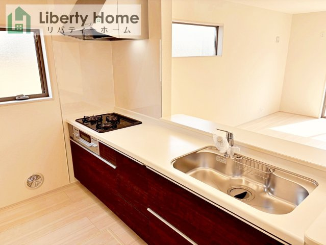 笠間市岩間駅西第3　新築戸建のキッチン