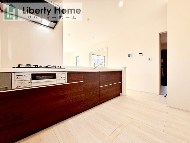 笠間市岩間駅西第3　1号棟　新築戸建のキッチン