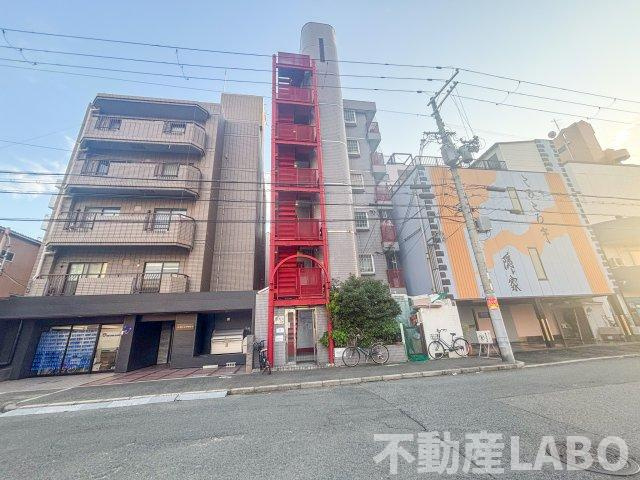 ロジーパレス平野の外観
