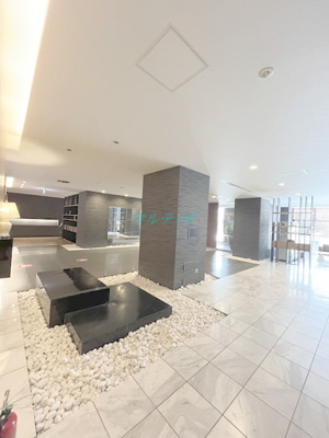 【ロビー】 | ロイヤルパークスタワー南千住 | ロビー