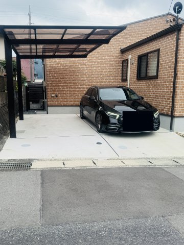 【駐車場】 | 広島市安佐北区亀崎１丁目　中古一戸建 | カーポート撤去済（駐車2台可能）