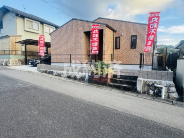 広島市安佐北区亀崎１丁目　中古一戸建