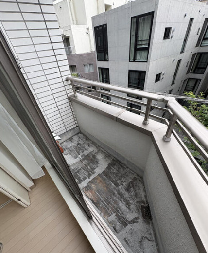 ウィルコート南池袋のバルコニー