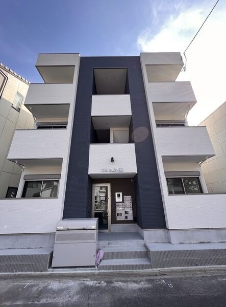 Ｃａｌｍ庄内通の外観