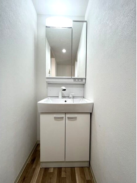 Ｋａｔｚｅ志賀本通の洗面所