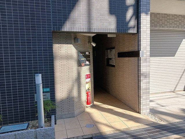 グリーンハイツ甲子園口のエントランス