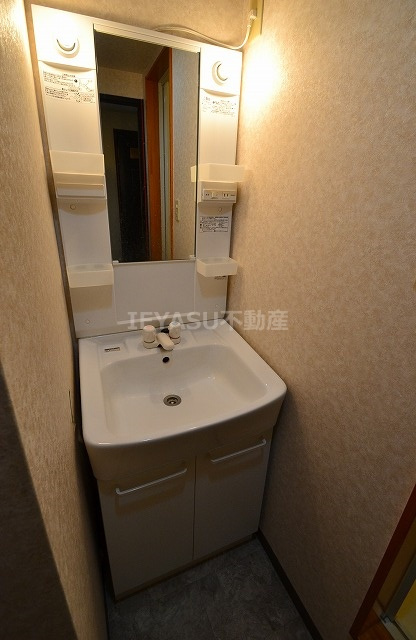 LAND・MARK　KOGOの洗面所