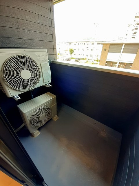 宮ノ丸トウロデン・１のバルコニー|バルコニー