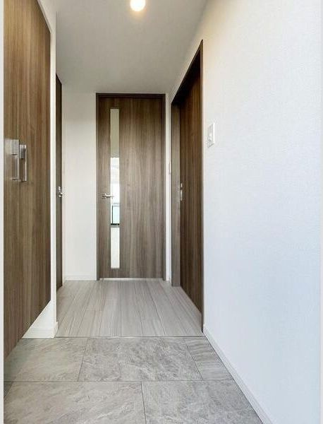 S-RESIDENCE東三国amanteの玄関